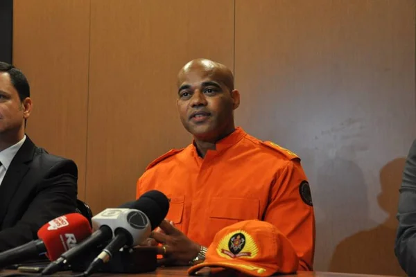 Comandante do Corpo de Bombeiros do DF pede exoneração do cargo