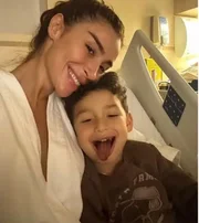 Internada, Bianca Andrade recebe visita do filho com Fred Bruno Internada, Bianca Andrade recebe visita do filho com Fred Bruno