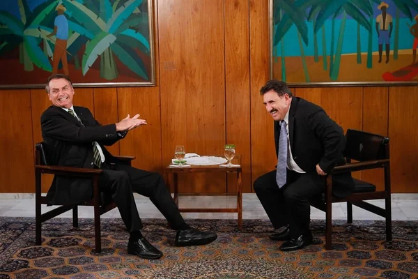 Presidente recebe apresentador Ratinho no Palácio do Planalto para entrevista ao SBT