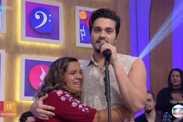 Fã termina namoro por causa de Luan Santana e cantor toma atitude