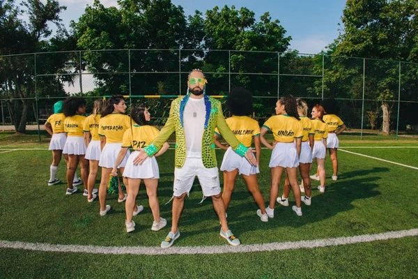 Latino lança a música Retomada (Foto: Fernanda Lima)