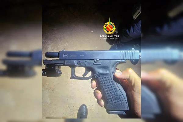 Arma usada em tiroteio que matou criança de 3 anos