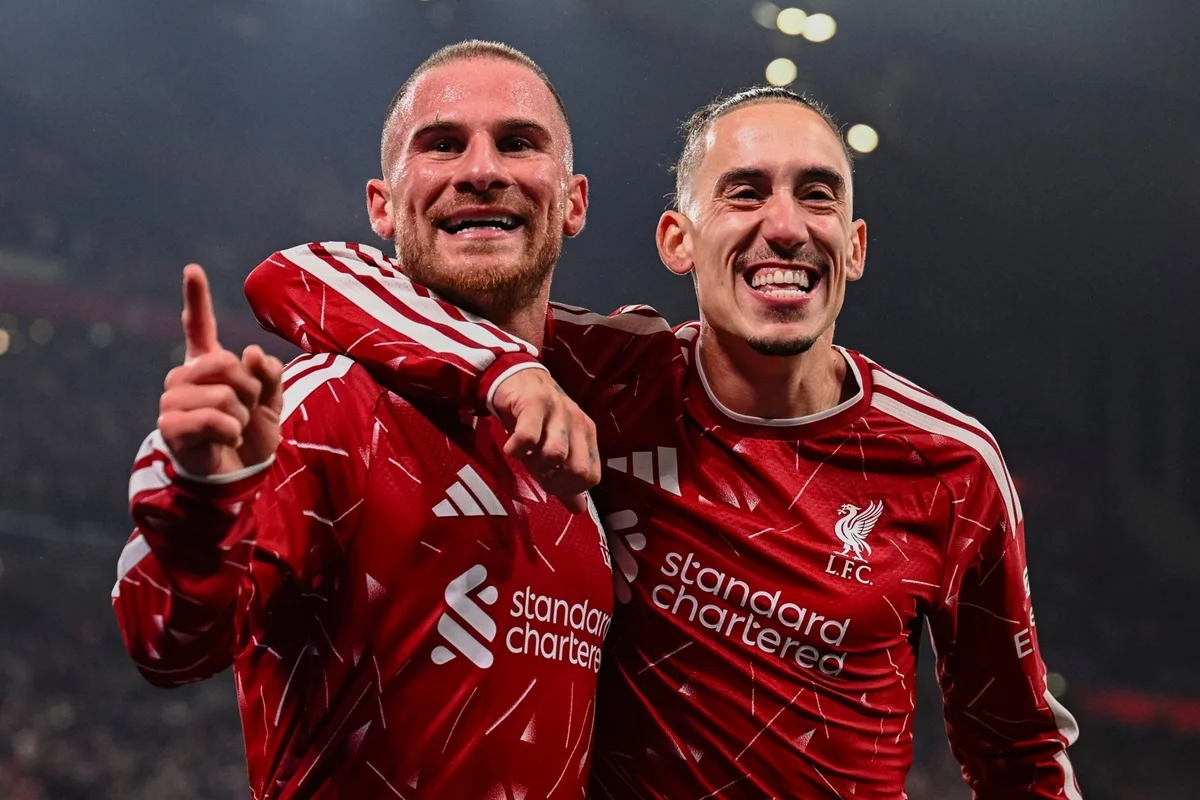O Liverpool venceu o Villarreal por 4 x 3 na Champions League O Liverpool venceu o Villarreal por 4 x 3 na Champions League