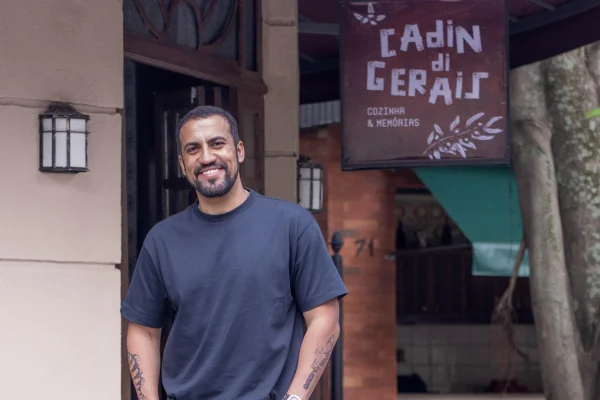 “Mineirice”, revela Ricardo Teodoro sobre vida pessoal mais reservada - destaque galeria “Mineirice”, revela Ricardo Teodoro sobre vida pessoal mais reservada - destaque galeria