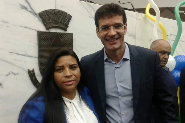 Procuradoria pede investigação sobre “laranja” de ministro do Turismo