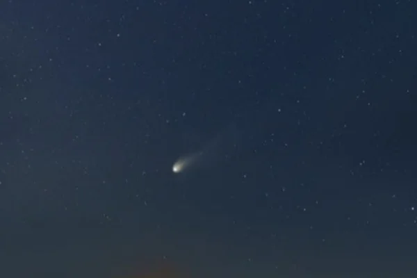 Imagem colorida do Cometa do Diabo