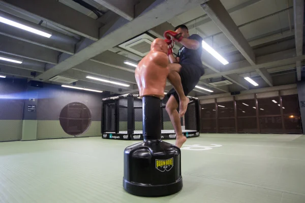 Alta queima calórica torna o muay thai popular