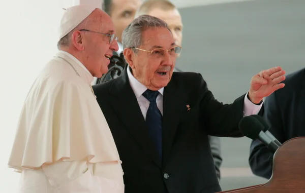 Papa Francisco: reaproximação dos EUA e de Cuba deve ser exemplo para o mundo