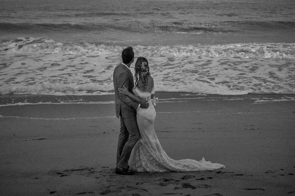 Camila Vellasco e Bruno Braga casam-se em Trancoso