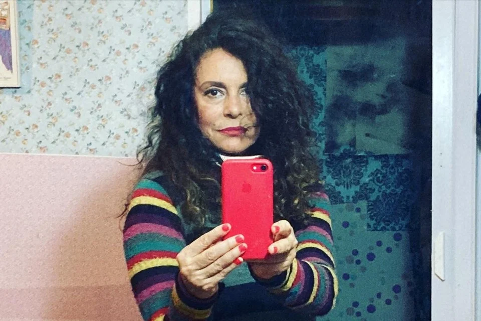 Giovanna Gold, a Zefa da primeira versão de Pantanal, revela assédio no trabalho Giovanna Gold, a Zefa da primeira versão de Pantanal, revela assédio no trabalho