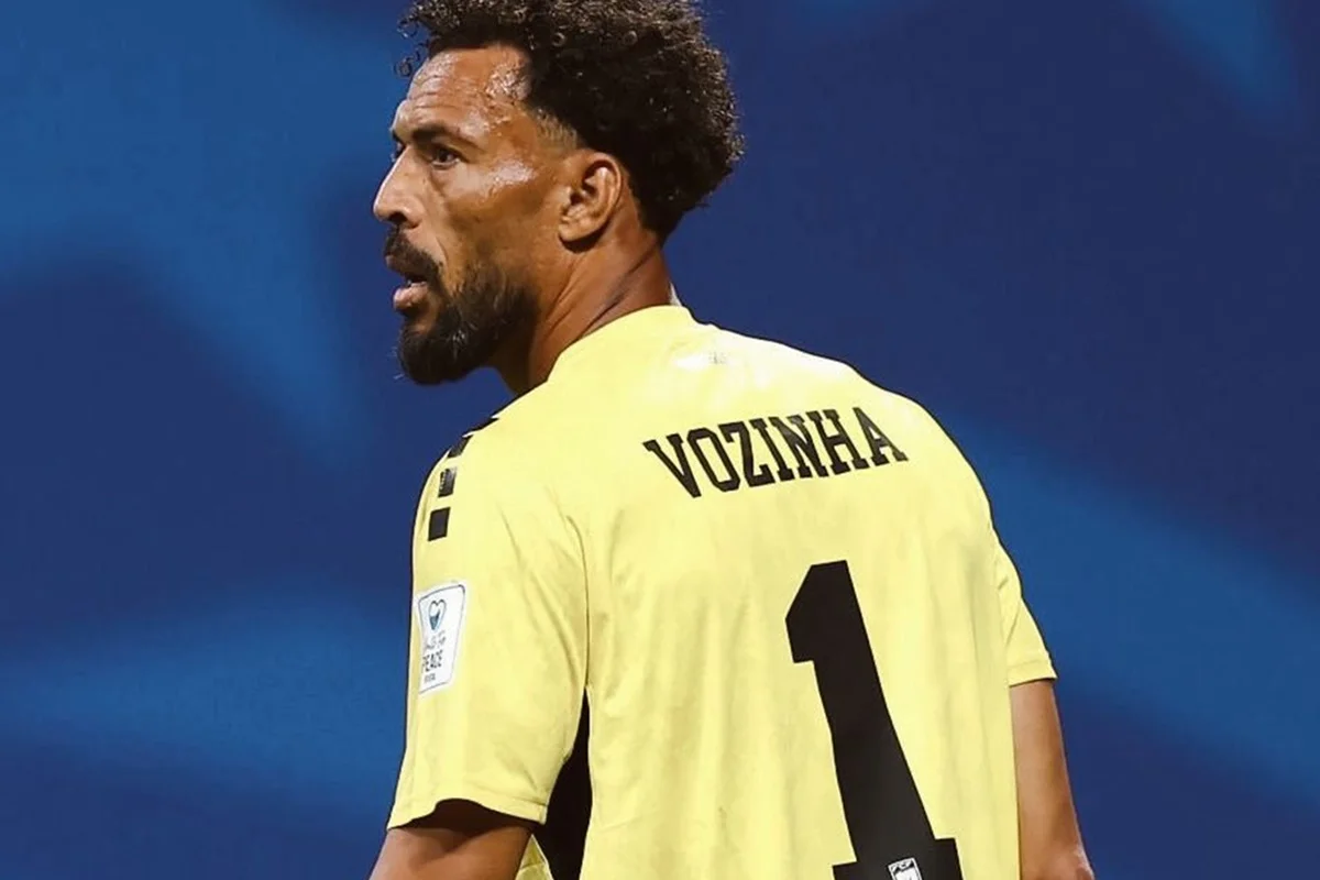 Colo-Colo consegue liberação para Vozinha usar apelido na camisa
