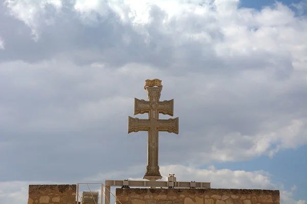 Cruz de Lorena: conheça símbolo usado por Alvim ao citar nazismo
