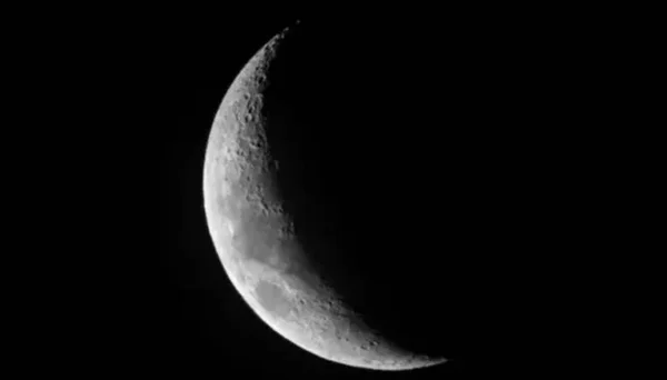 imagem colorida lua minguante