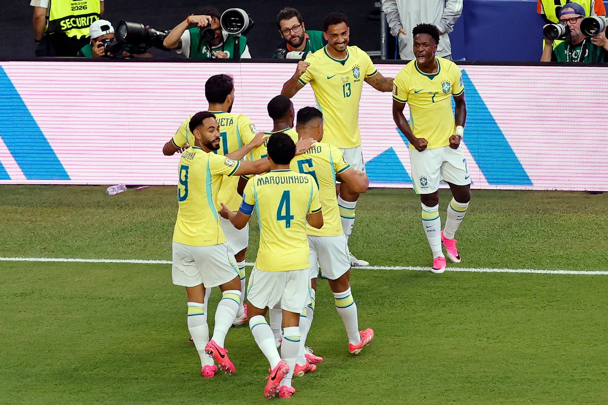 Vini Jr. faz o segundo e Brasil vai vencendo a Escócia por 2 x 0. Siga - imagem 3 Vini Jr. faz o segundo e Brasil vai vencendo a Escócia por 2 x 0. Siga - imagem 3
