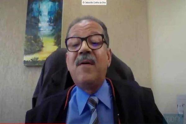 Vice-presidente do TRE-DF renuncia após declarar insatisfação com STF