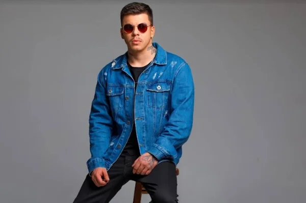 DJ brasileiro elogiado por David Guetta soma meio bilhão de plays