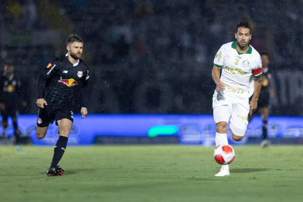 Palmeiras bate Bragantino e agora pega o São Paulo na Supercopa