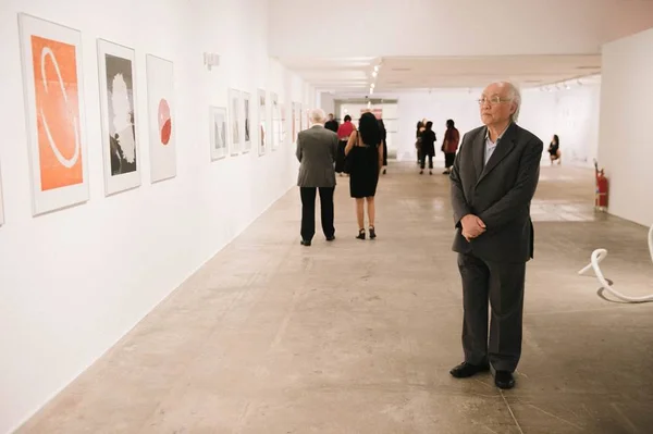 Inaugurada a exposição “Cor e Corpo” de Tomie Ohtake em Brasília
