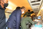Eliza Vitória foi acompanhada por profissionais de saúde durante todo o trajeto entre Brasília e São Paulo Eliza Vitória foi acompanhada por profissionais de saúde durante todo o trajeto entre Brasília e São Paulo