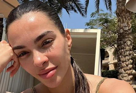 Ex-mulher de Dani Alves abandona as redes: “Afeta minha saúde mental”