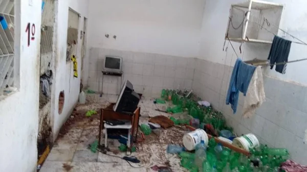 Sete adolescentes morrem durante rebelião na Paraíba