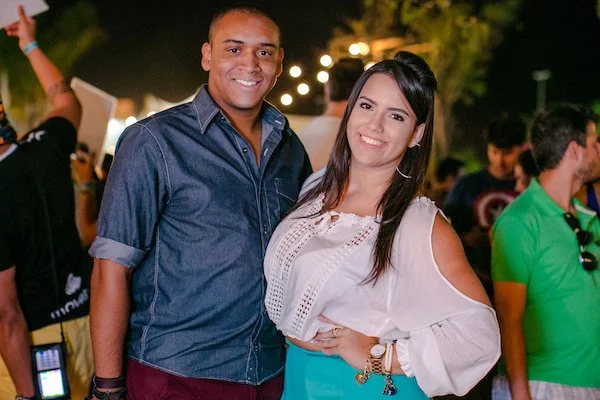 Paulo Andre
e Nathalia Moreira Paulo Andre
e Nathalia Moreira