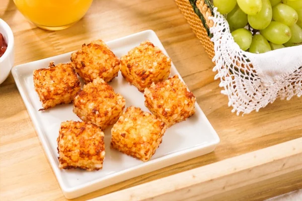 dadinhos de tapioca ao quadrado