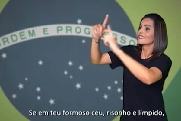 Provas de concursos públicos para surdos serão aplicadas em Libras no DF