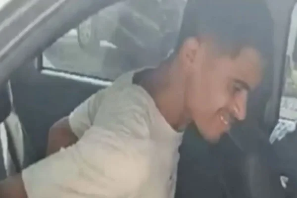 Imagem colorida mostra suspeito de matar o dentista Lucas Maia na Bahia - Metrópoles