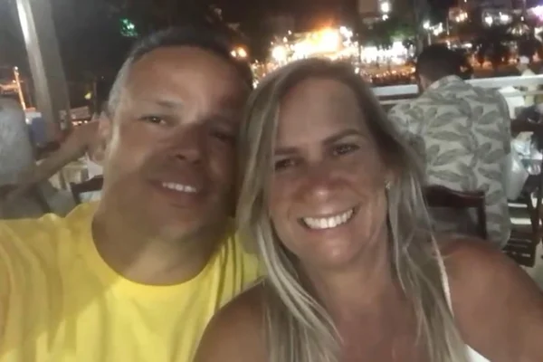 Adriano e Elaine - Metrópoles