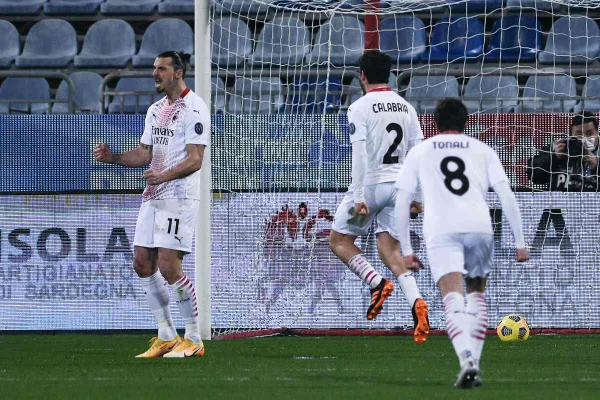 Ibrahimovic brilha, Milan supera o Cagliari e fechará 1º turno na liderança