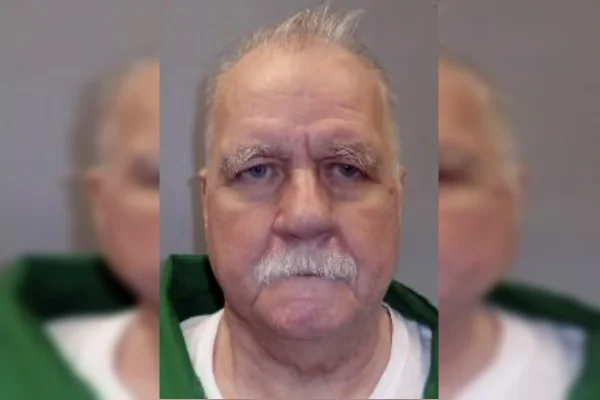 Imagem colorida de homem condenado à morte nos EUA - Metrópoles