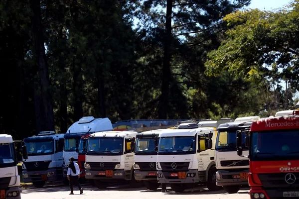 Paralisação mobiliza governadores e prefeitos em todo o país