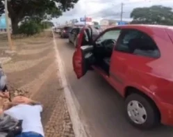 Vídeo. Polícia prende homem armado que perseguia a ex-mulher no DF