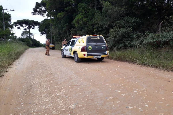 PR: homem é encontrado morto e “cena incomum” chama atenção da PM