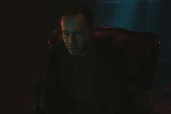 Tiago Leifert voltou à Globo em comercial do Senhor dos Anéis