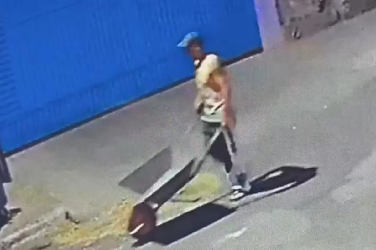 Homem é suspeito de matar companheira e carregar corpo em carrinho de mão
