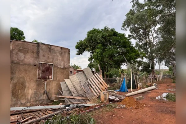 Temporal no DF: 26 famílias seguem desabrigadas após impacto das chuvas
