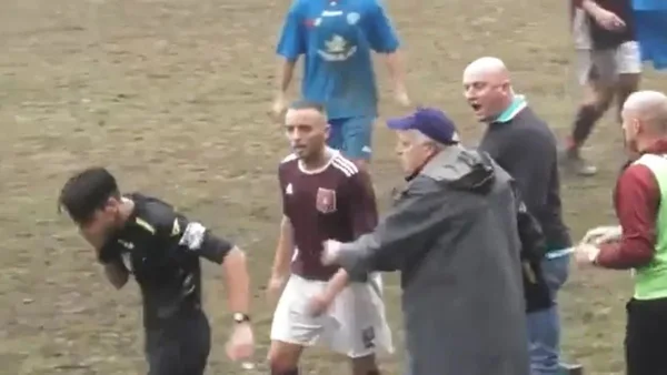 Juiz leva soco de auxiliar técnico e encerra jogo na Itália: veja