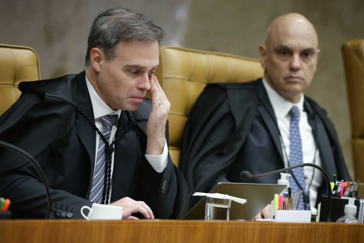 STF faz 1ª sessão após crise provocada por mensagens entre Vorcaro e Moraes - imagem 5 STF faz 1ª sessão após crise provocada por mensagens entre Vorcaro e Moraes - imagem 5