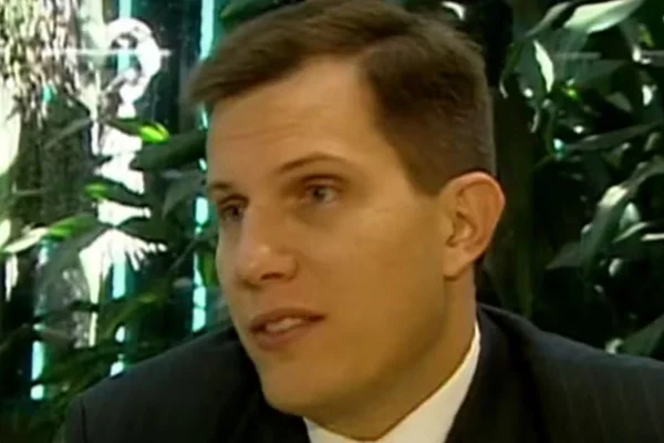 Ex-diretor do FNDE de Bolsonaro negociava emendas de Valdemar, diz PF
