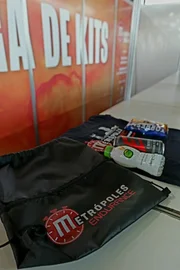 Metrópoles Endurance Corrida: empolgados, atletas iniciam retirada de kits - imagem 3