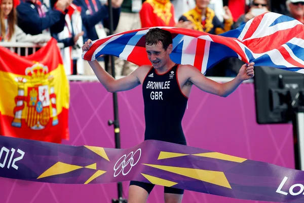 Foto colorida de Alistair Brownlee, recordista olímpico de triatlo - Metrópoles