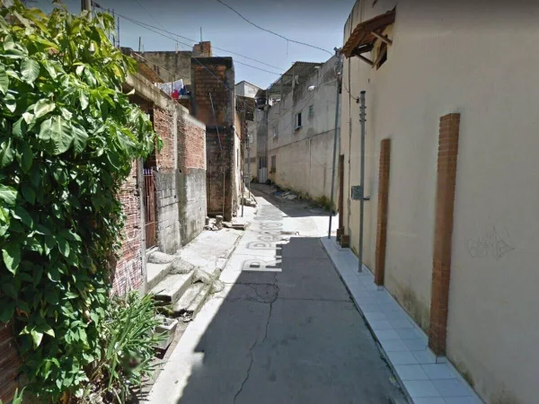 Polícia investiga morte de mulher esfaqueada na zona norte de SP