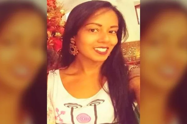 Família procura por jovem desaparecida desde sábado (7/7) no DF