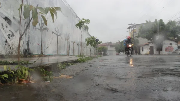 chuvas no Ceará / Metrópoles