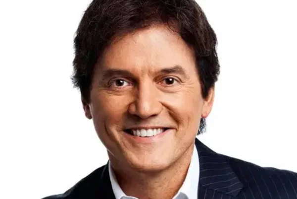 Ex-governador Robinson Faria é denunciado por “rachadinhas” no RN