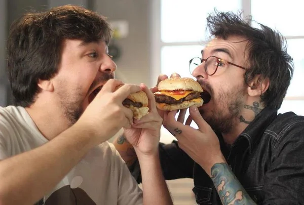 Conheça 10 canais no YouTube que descomplicam a culinária