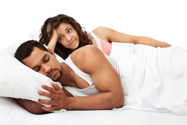 Sexo ruim? Veja como falar para o date o que não te dá prazer na cama