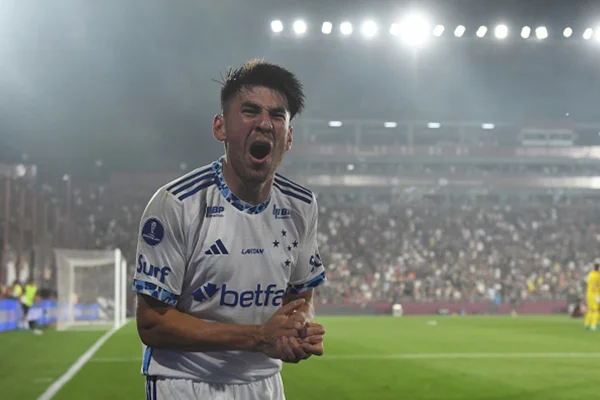 Imagem colorida de Lucas Villalba do Cruzeiro - Metrópoles